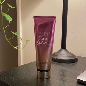 VS Pure Seduction Fragrance Lotion 🧴